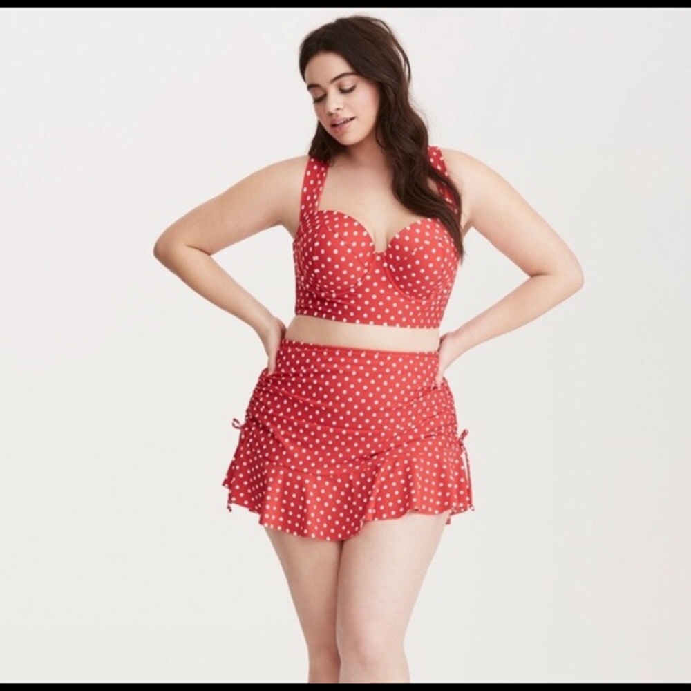 Cute Torrid Swim Set: Top size 3, bottoms size 2